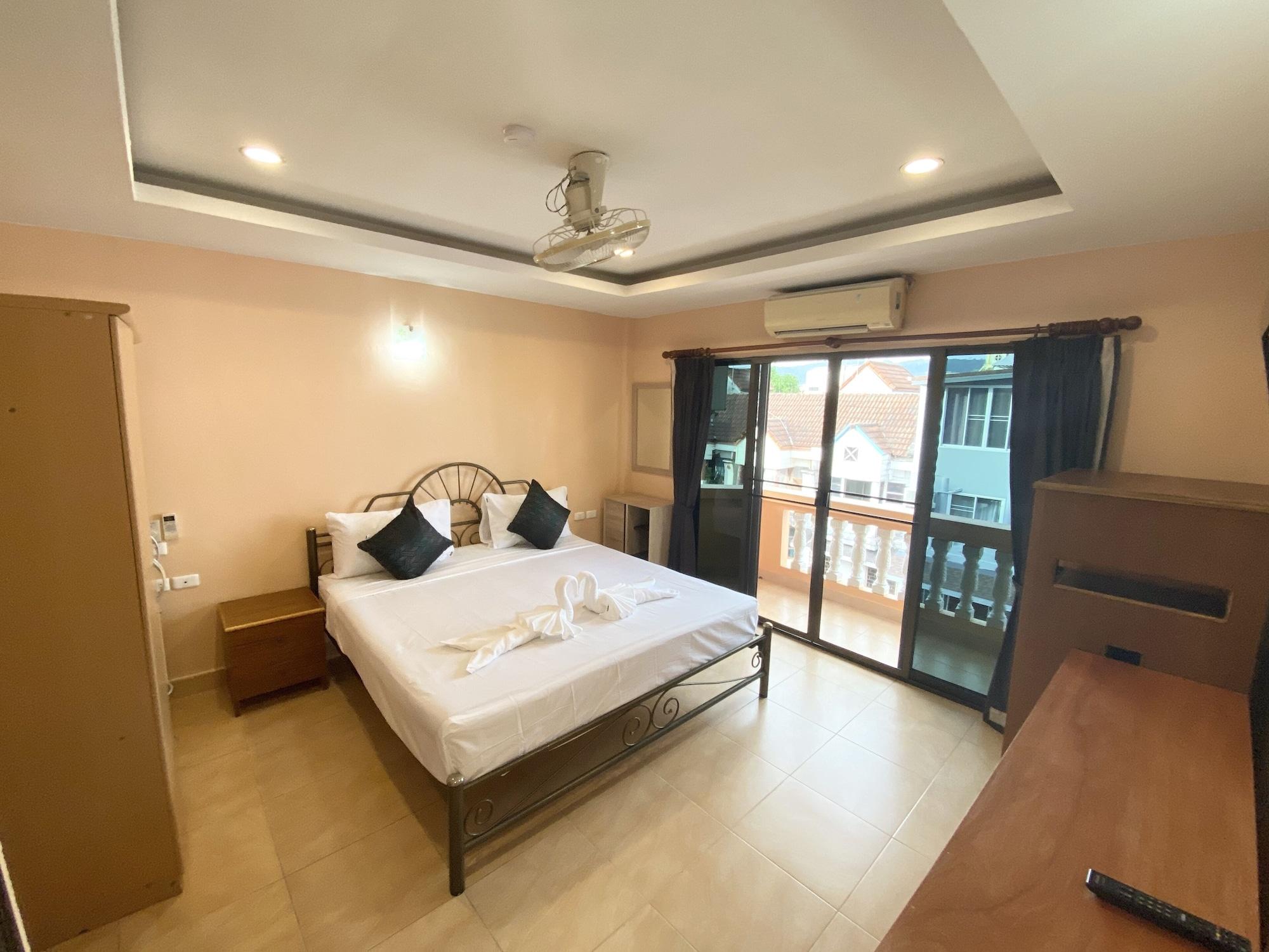 Star Guesthouse Patong Luaran gambar