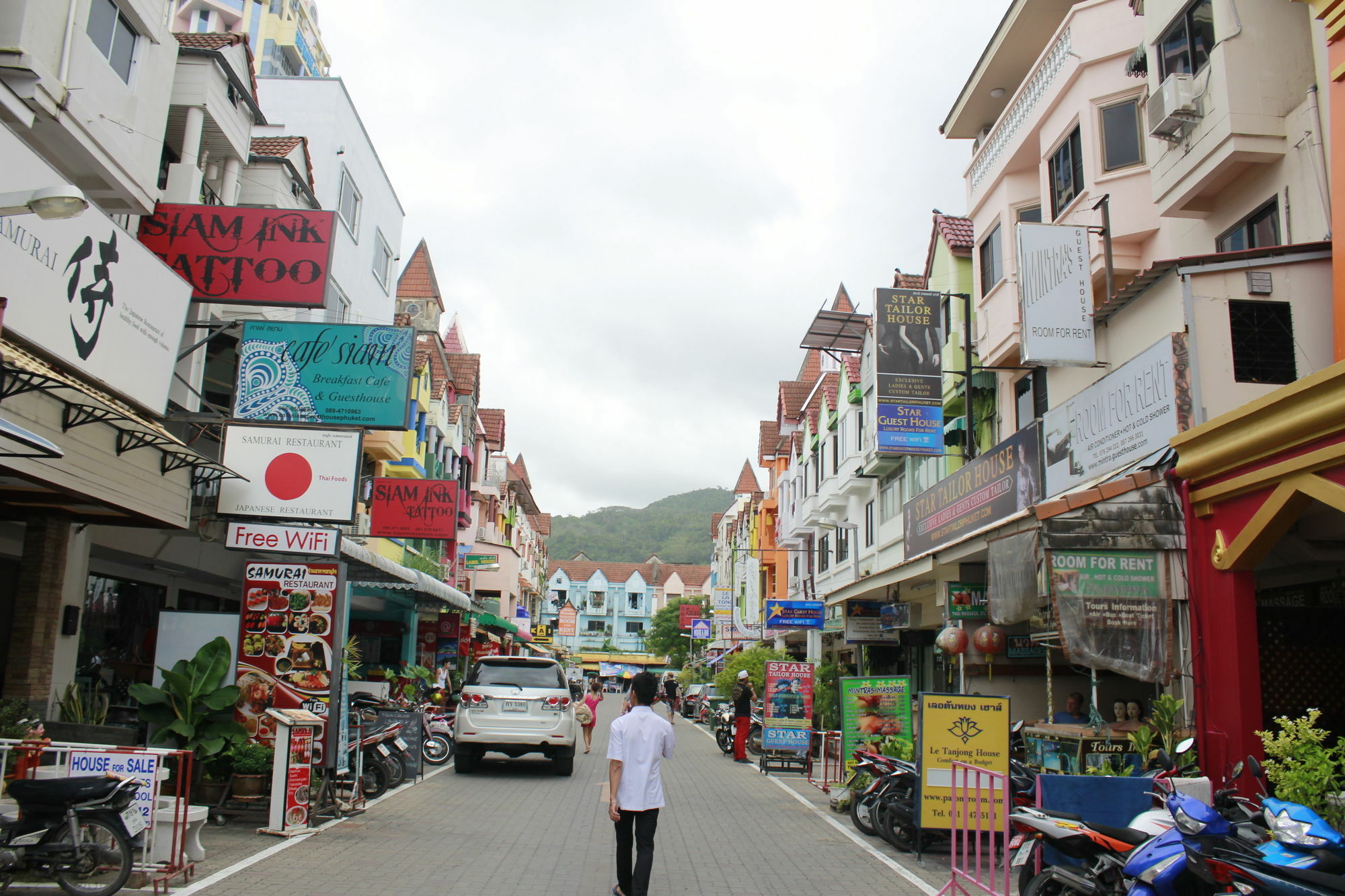 Star Guesthouse Patong Luaran gambar